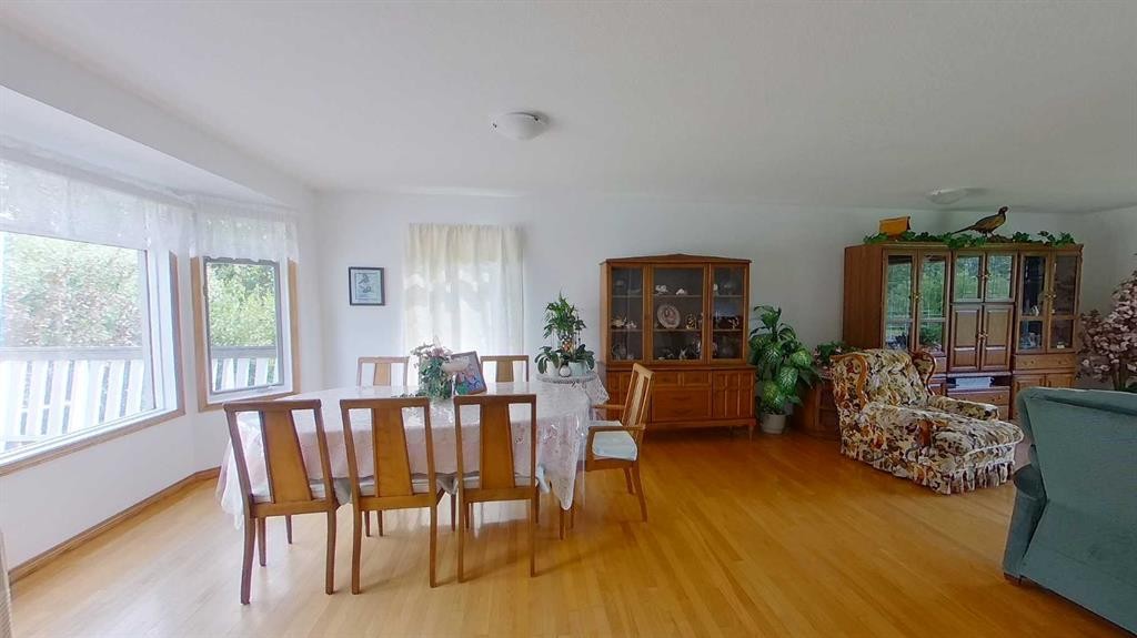 655019 44 Highway, Flatbush, AB - Indoor Photo Showing Other Room