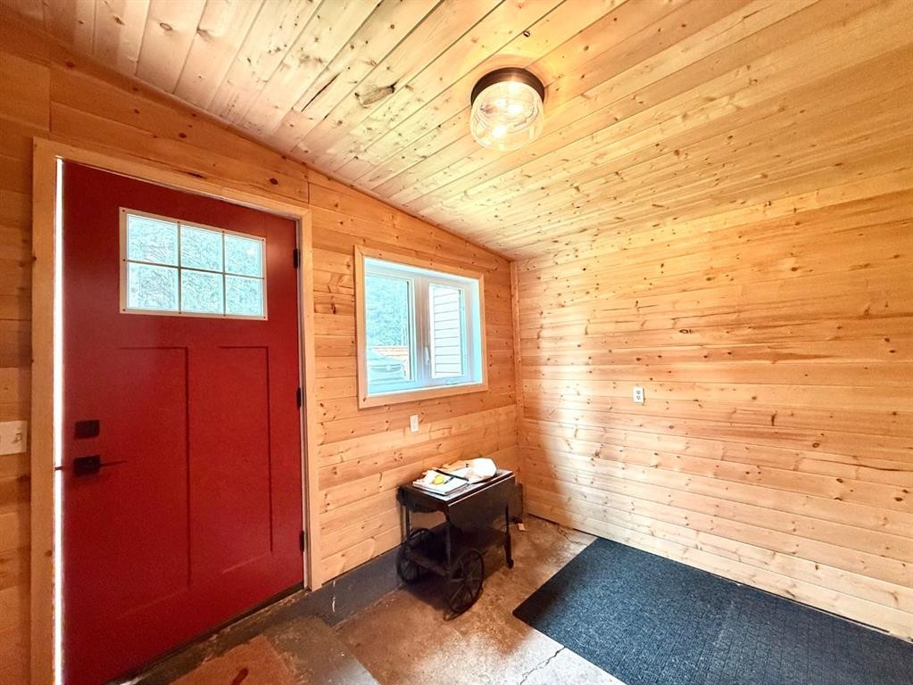 30 Carlson Drive, Goose Lake, AB - Indoor Photo Showing Other Room