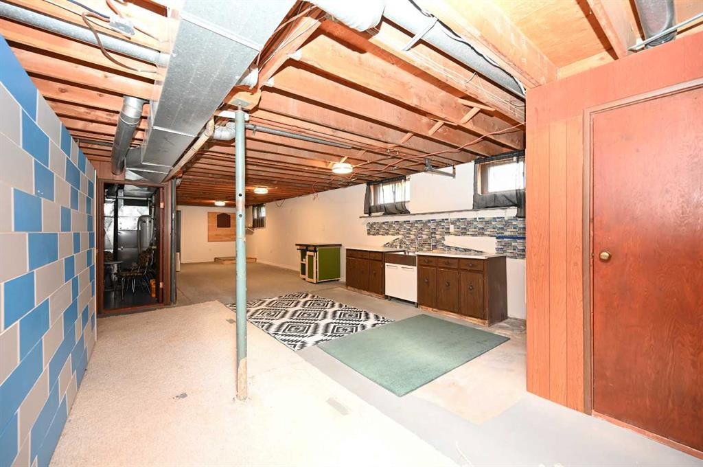 5005 41 Avenue, Athabasca, AB - Indoor