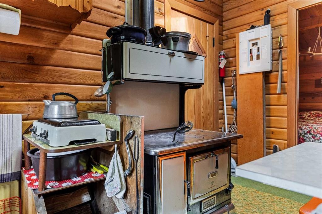 237 Cascade Drive, Harvie Heights, AB - Indoor