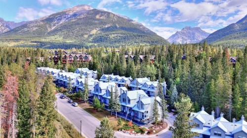 9-242 Benchlands Terrace  Canmore, AB T1W 1E9
