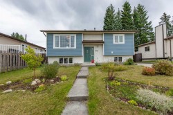 134 Clark Street Hinton, AB T7V 1L6