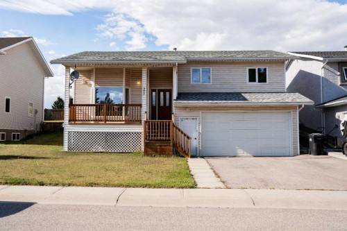 373 Collinge Road  Hinton, AB T7V 1L2
