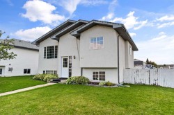 121 Mink Creek Road Whitecourt, AB T7S 1C9