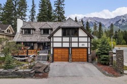 12 Woodside Lane Canmore, AB T1W 1T1