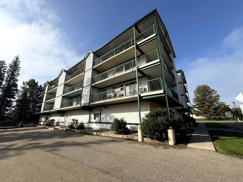 205-777 48 Street, Edson, AB