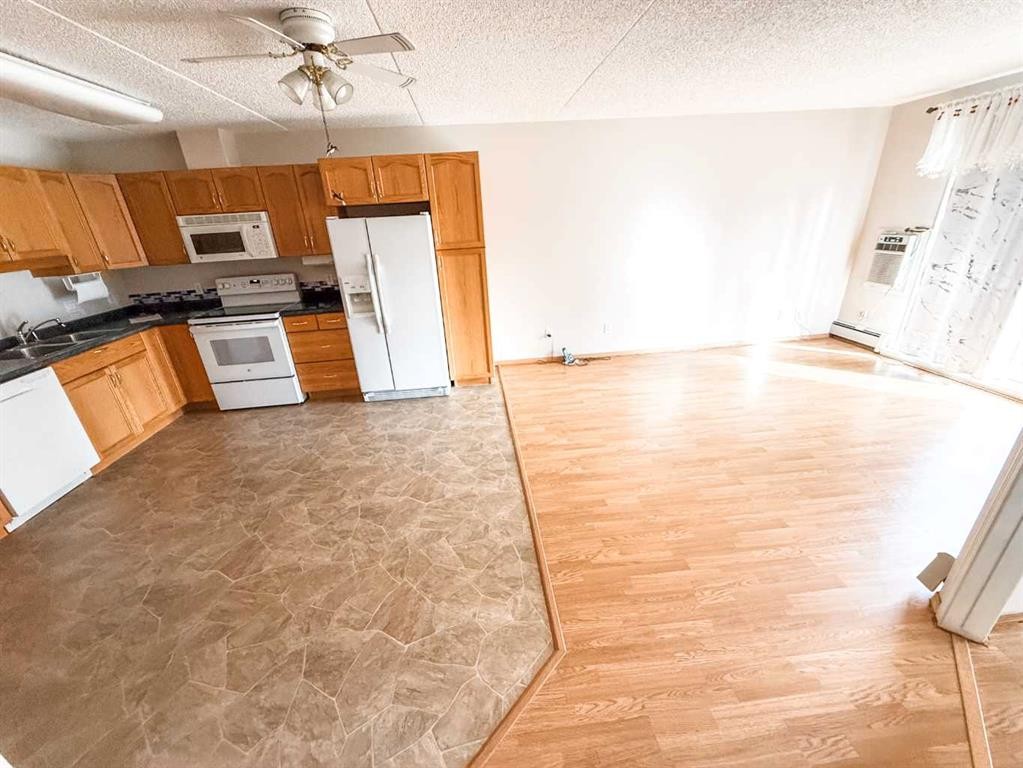 205-777 48 Street, Edson, AB