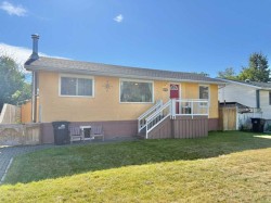 119 Erith Drive Hinton, AB T7V 1P1