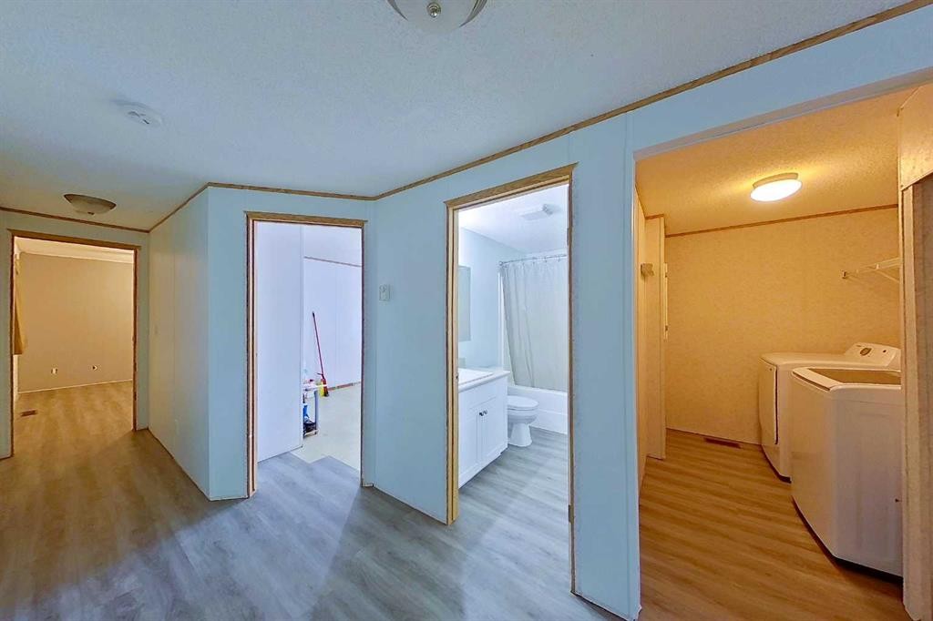 1006 9 Avenue, Smith, AB
