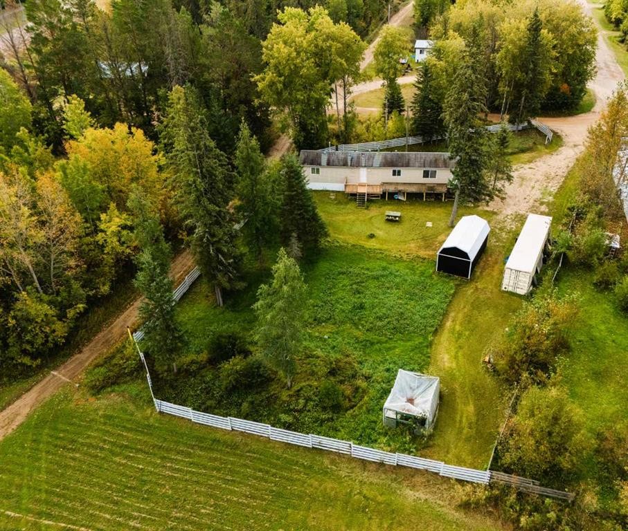 1006 9 Avenue, Smith, AB