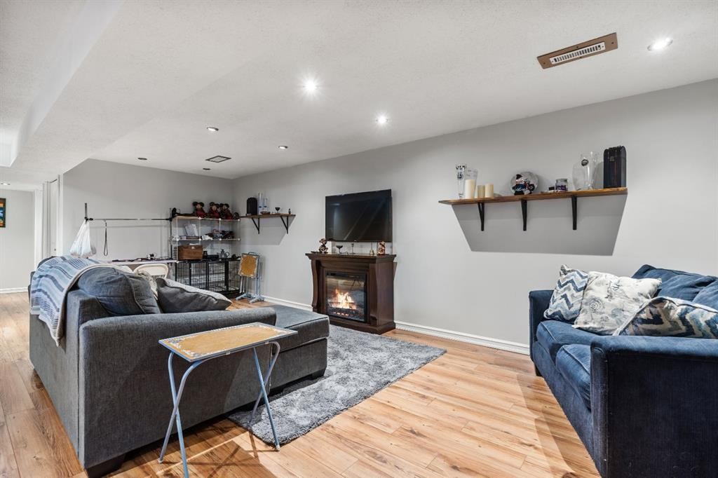 5010 North Avenue, Swan Hills, AB