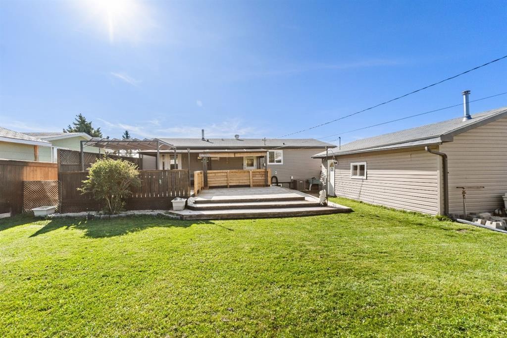 5010 North Avenue, Swan Hills, AB