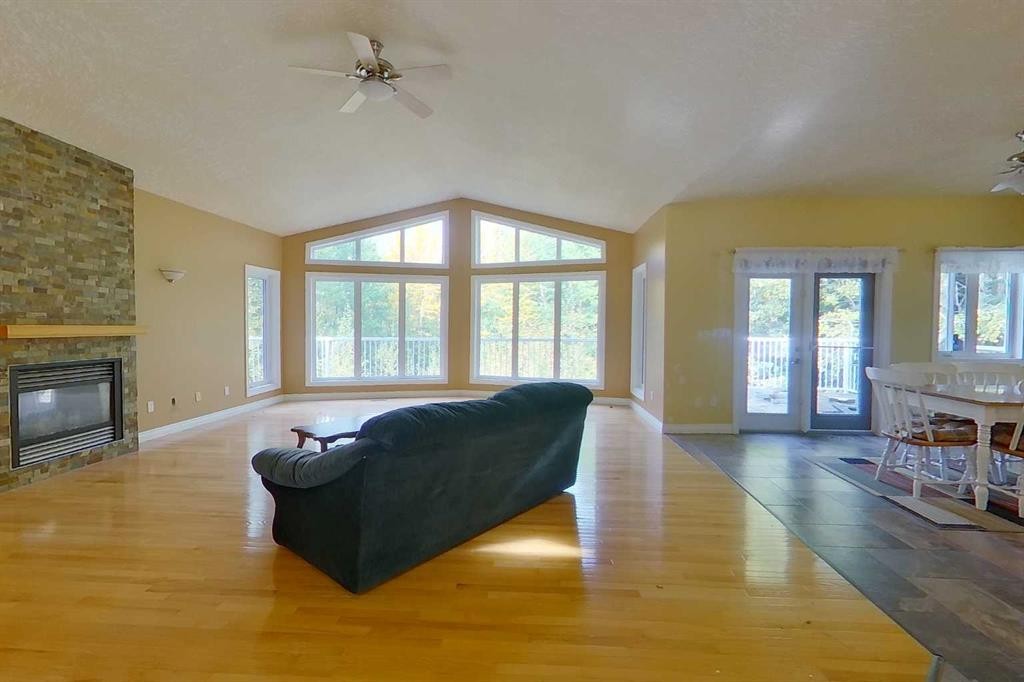 71 Lakeview Heights, Canyon Creek, AB