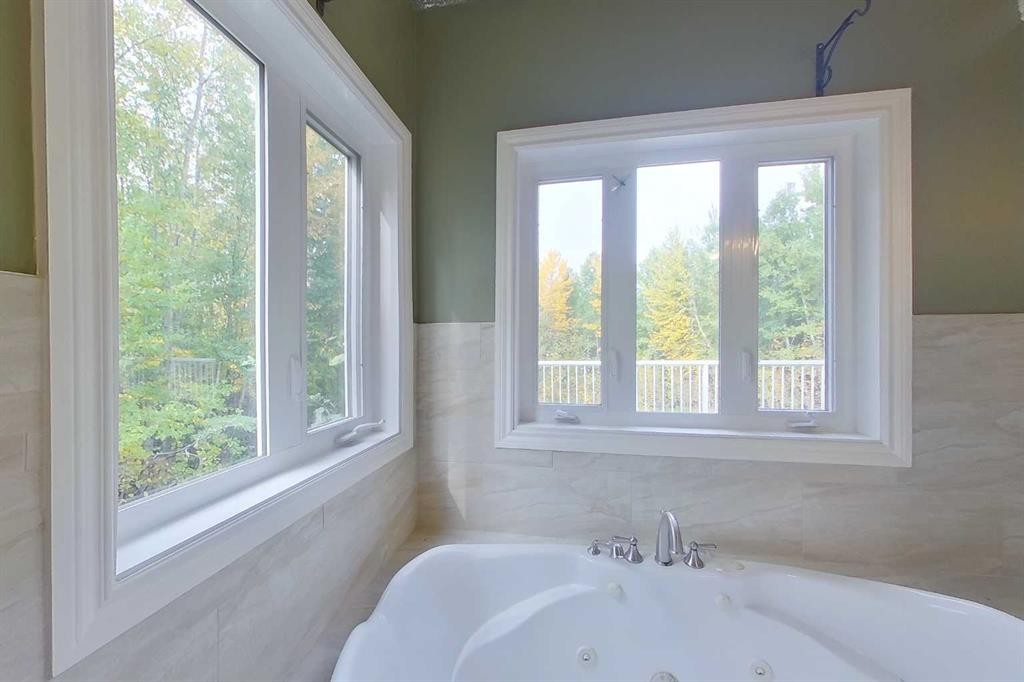 71 Lakeview Heights, Canyon Creek, AB