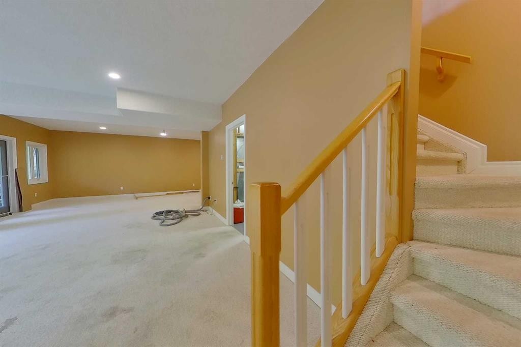 71 Lakeview Heights, Canyon Creek, AB