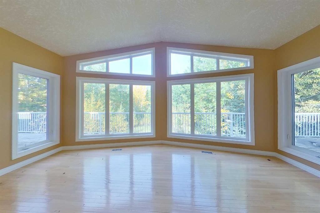 71 Lakeview Heights, Canyon Creek, AB