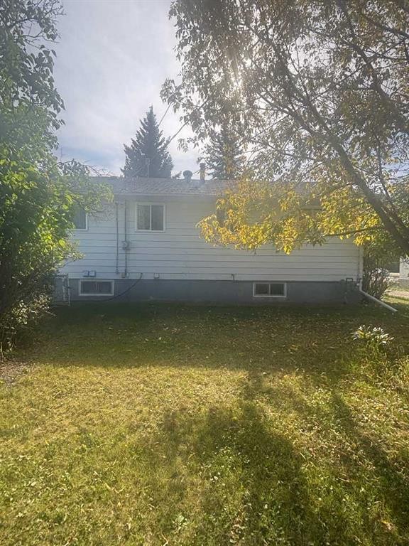 5307 45 Avenue, Athabasca, AB