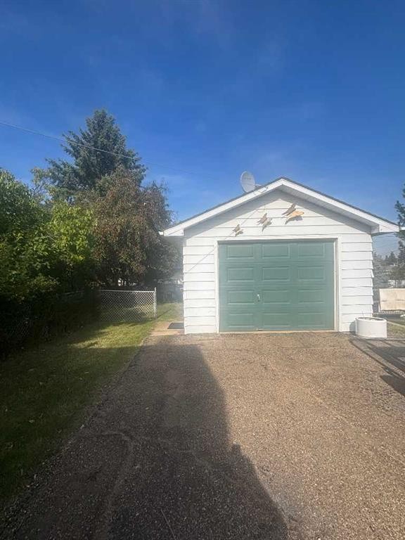 5307 45 Avenue, Athabasca, AB
