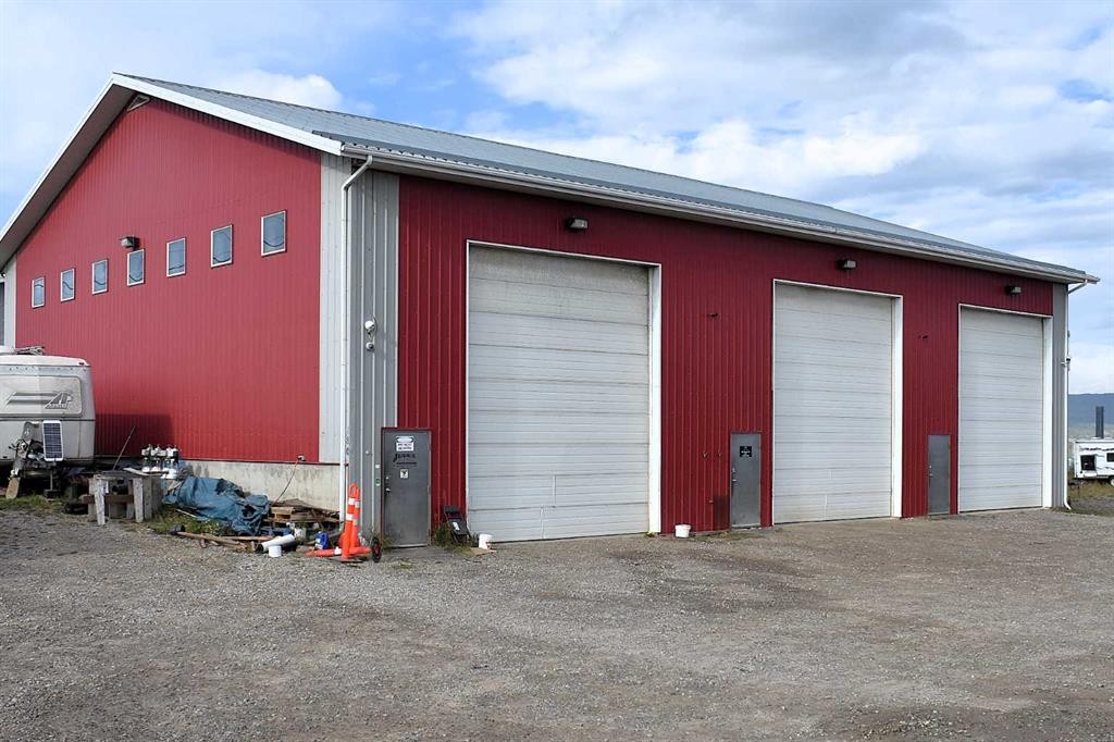 180 Felaber Road, Hinton, AB