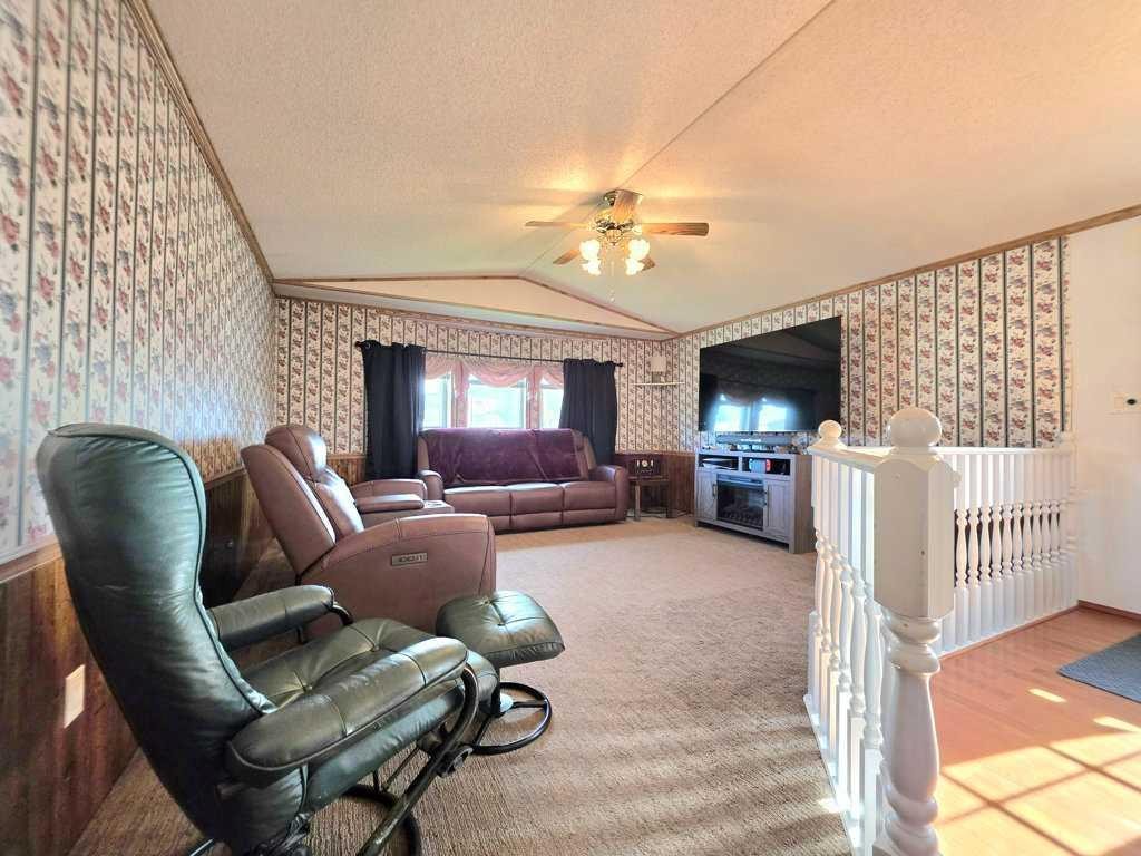 78-404 6 Avenue Nw, Slave Lake, AB