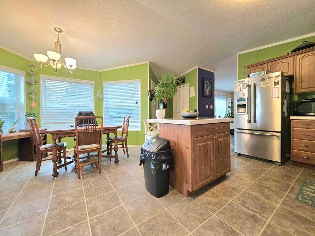 68-812 6 Avenue Sw, Slave Lake, AB