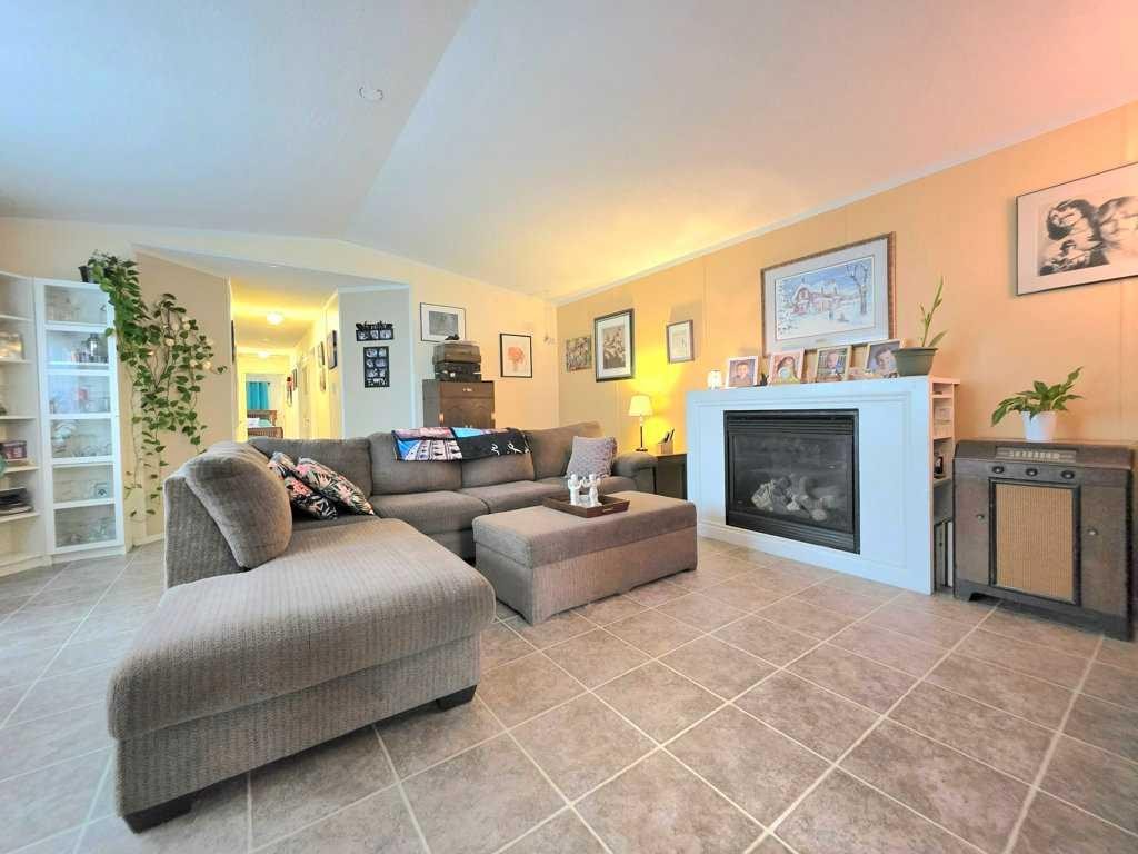 68-812 6 Avenue Sw, Slave Lake, AB
