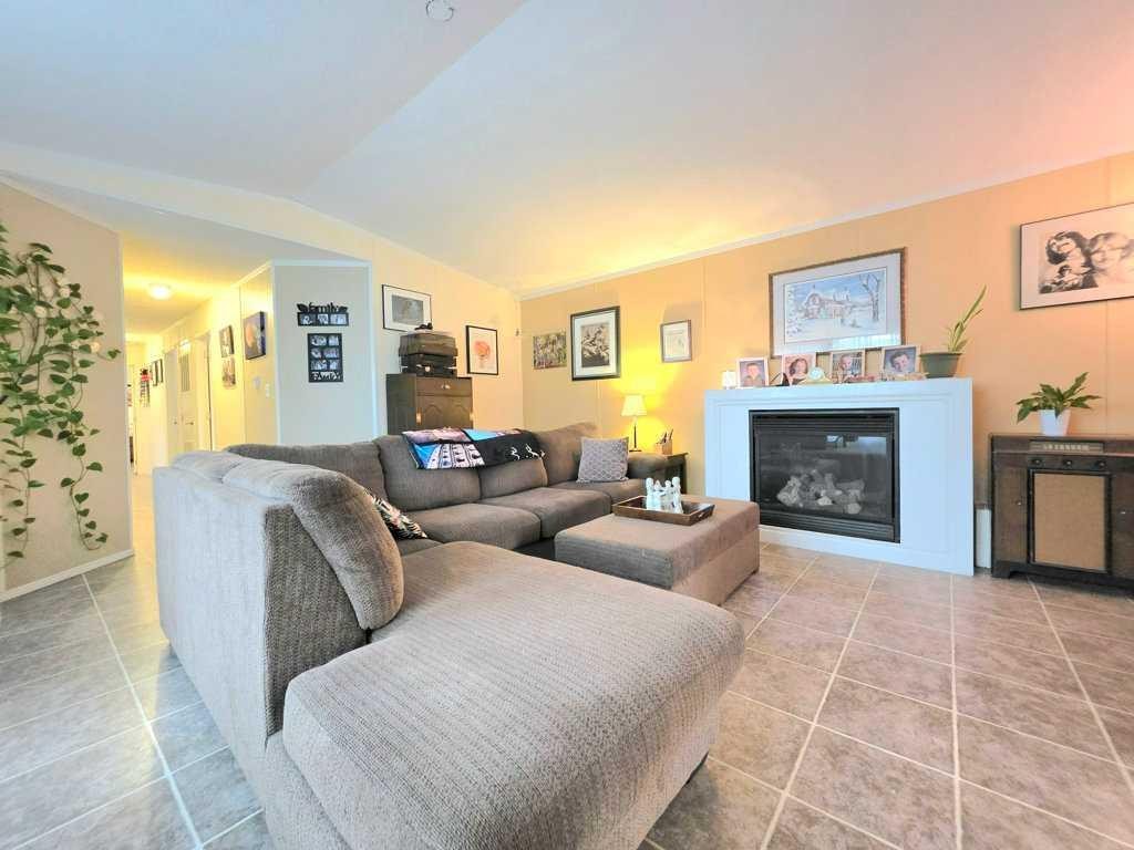 68-812 6 Avenue Sw, Slave Lake, AB