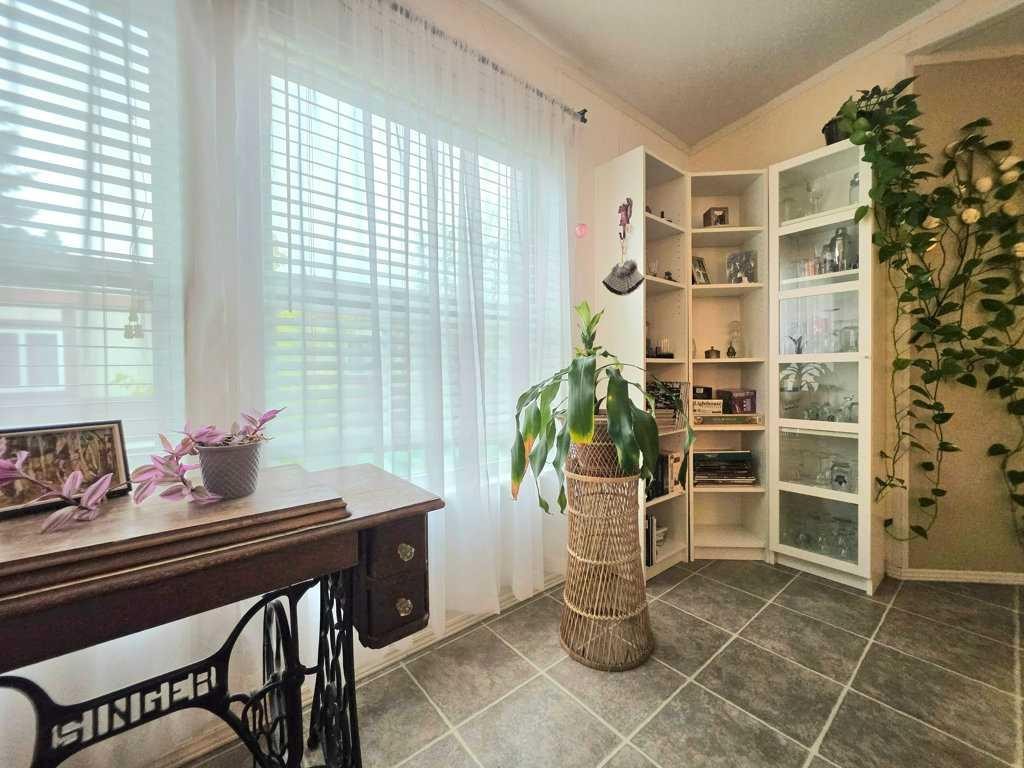 68-812 6 Avenue Sw, Slave Lake, AB
