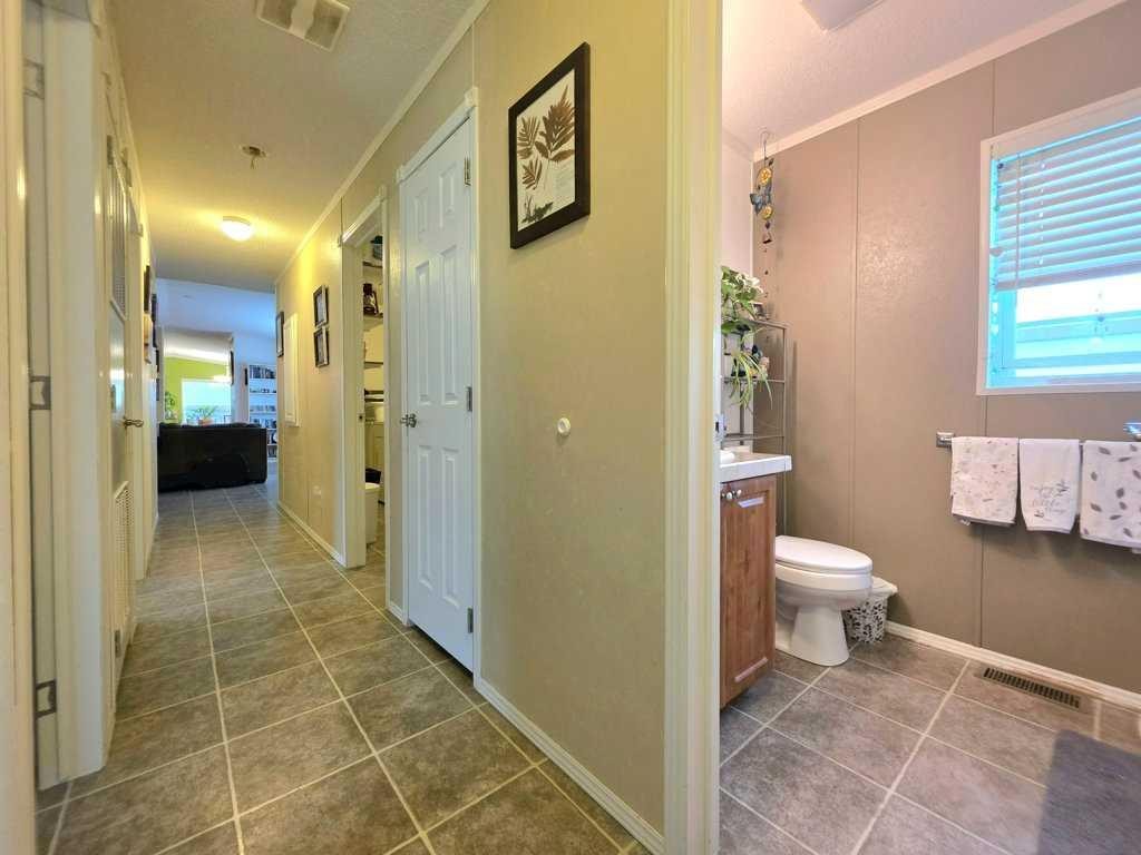 68-812 6 Avenue Sw, Slave Lake, AB