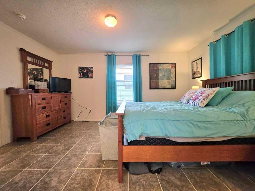 68-812 6 Avenue Sw, Slave Lake, AB