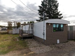 10 Kaybob Trailer Crt Fox Creek, AB T0H 1P0