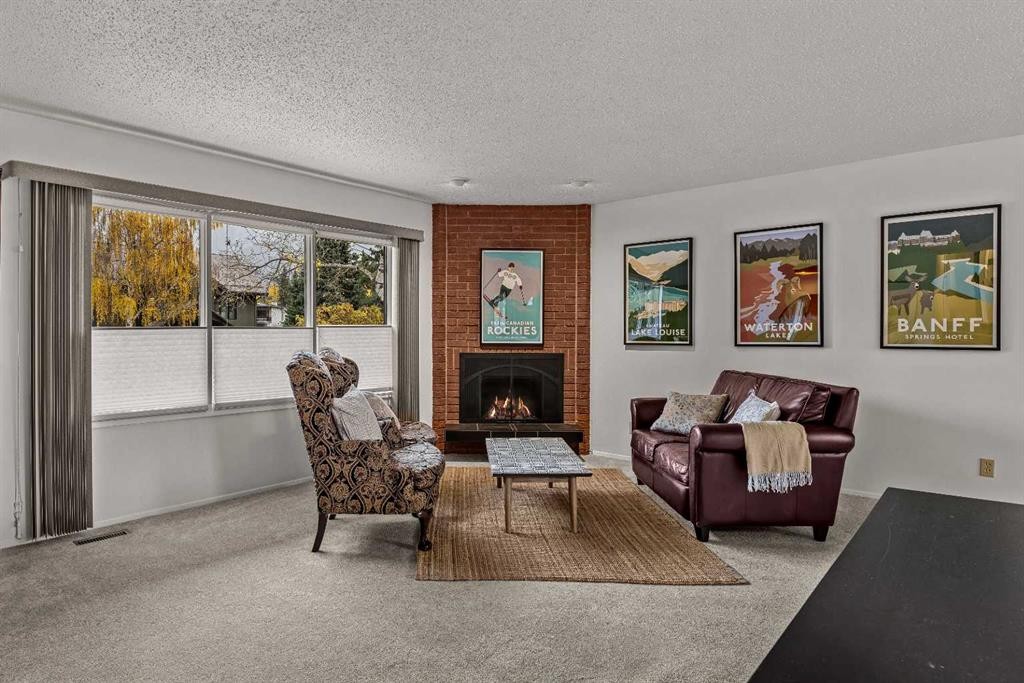 32 Mount Peechee Place, Canmore, AB