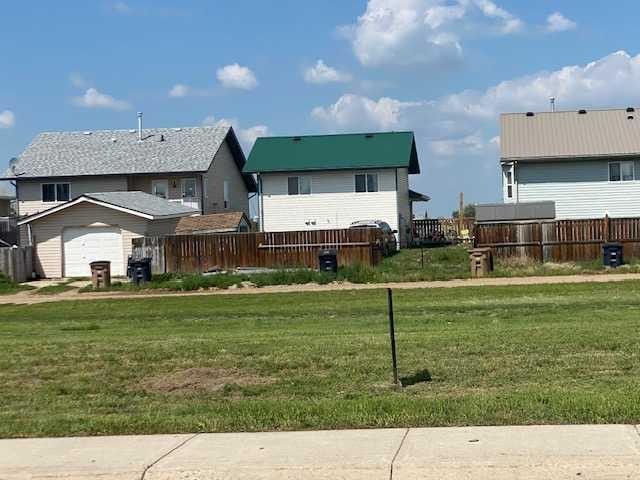 87 Upland Manor, Brooks, AB