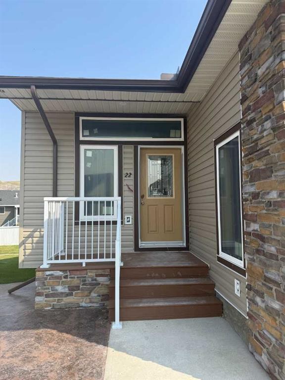 22 Garden Way, Drumheller, AB - Outdoor With Deck Patio Veranda