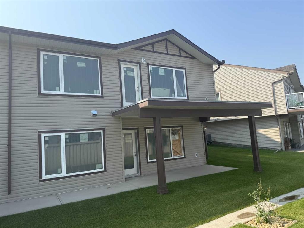 22 Garden Way, Drumheller, AB - Outdoor
