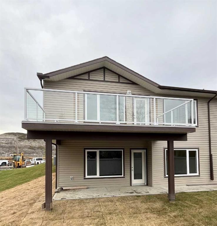 23 Garden Way, Drumheller, AB - Outdoor