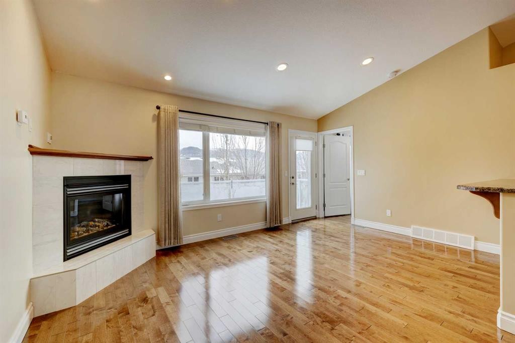 24 Garden Way, Drumheller, AB - Indoor With Fireplace