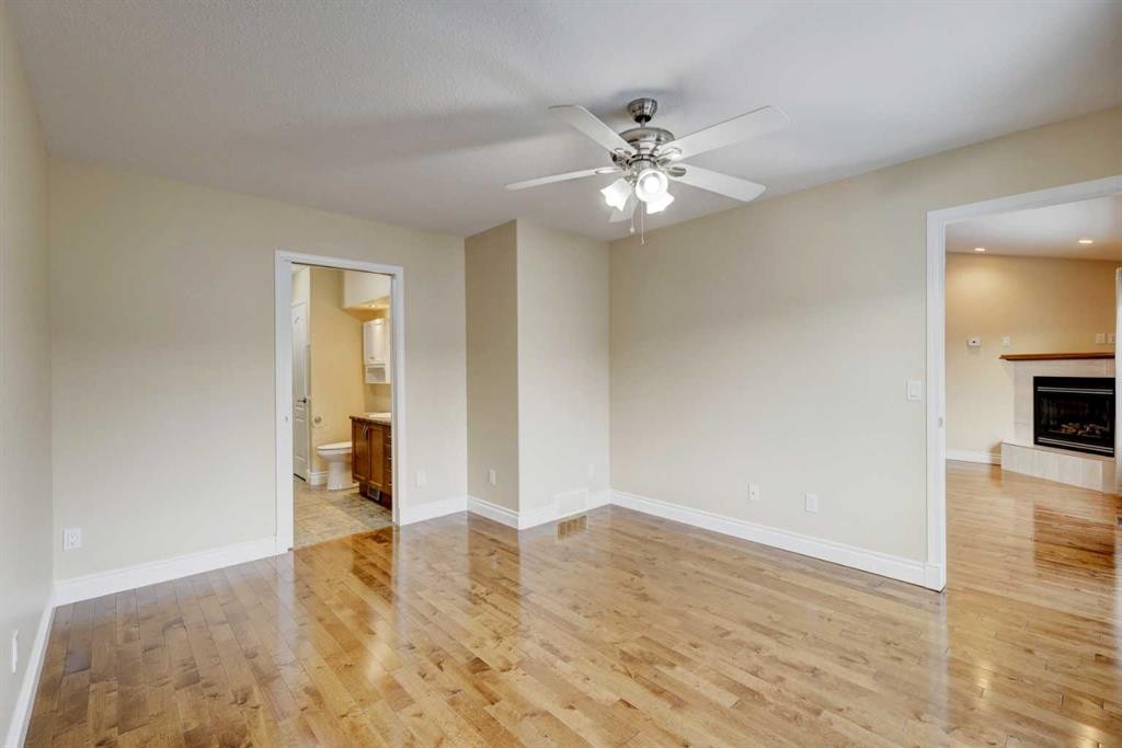 24 Garden Way, Drumheller, AB - Indoor Photo Showing Other Room