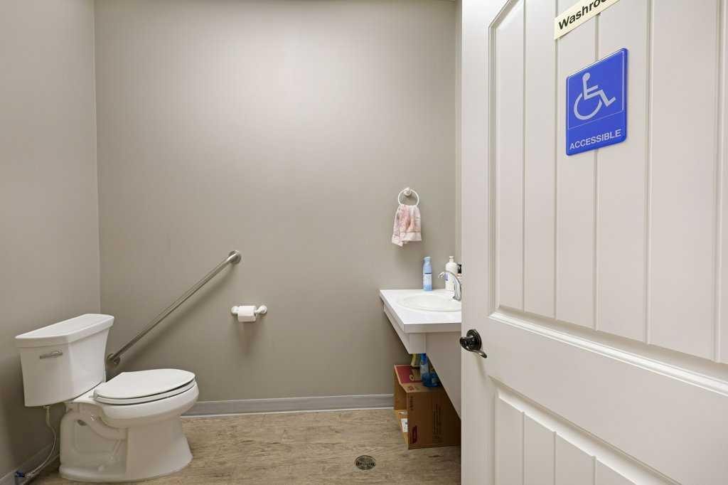 50 Upland Boulevard West, Brooks, AB