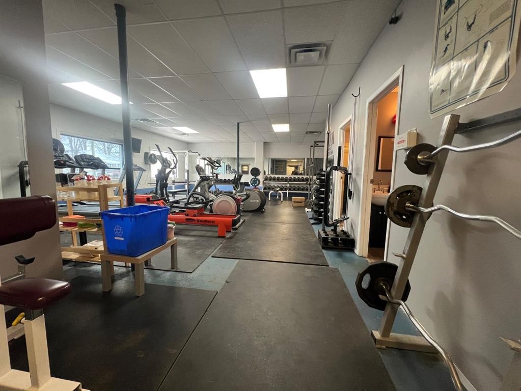 360 4 Street West, Drumheller, AB