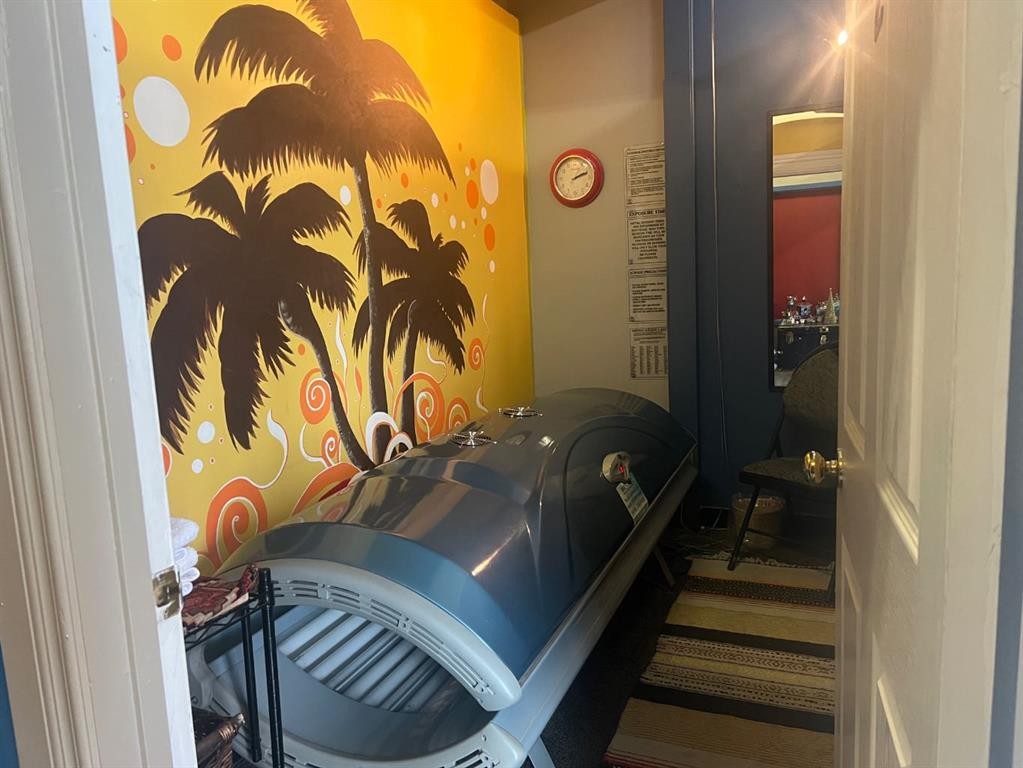 360 4 Street West, Drumheller, AB