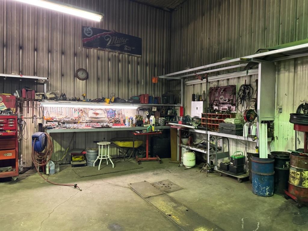 219 Railway Avenue Se, Youngstown, AB