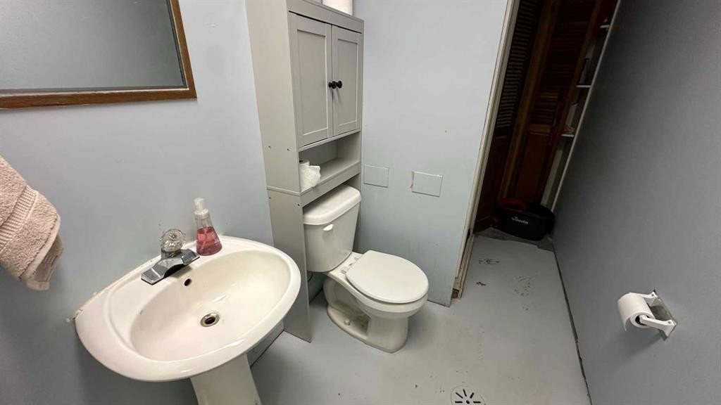 27 Mccool Crescent, Crossfield, AB