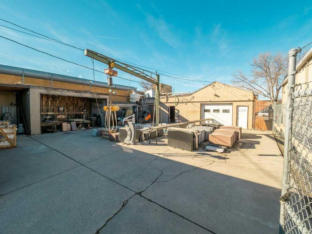 121 13 Street North, Lethbridge, AB