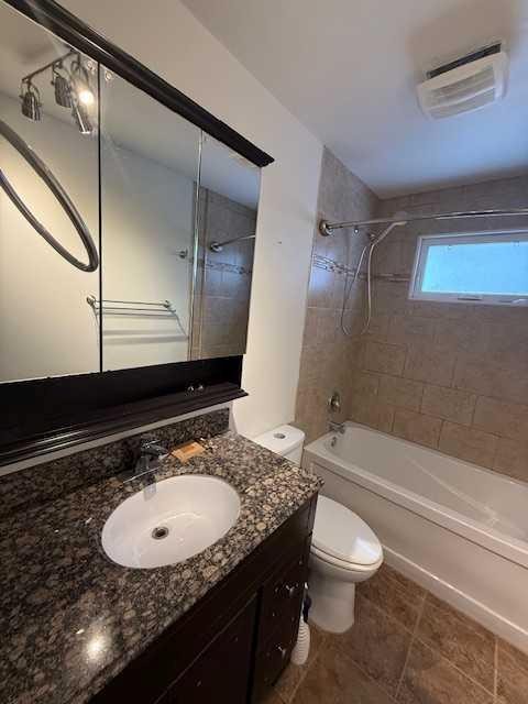 10 Main Street, Munson, AB - Indoor Photo Showing Bathroom