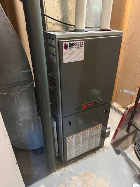 10 Main Street, Munson, AB - Indoor Photo Showing Basement