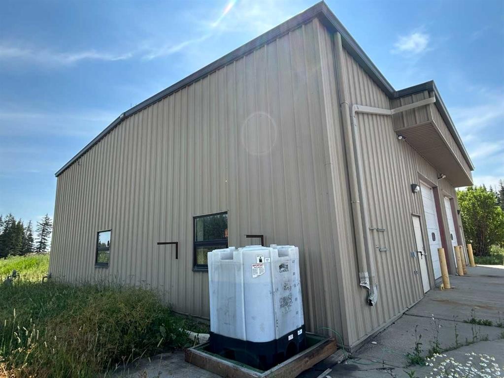 Highway 27, Rural Mountain View County, AB