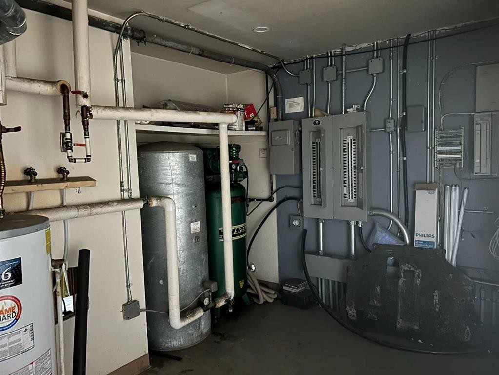 Highway 27, Rural Mountain View County, AB