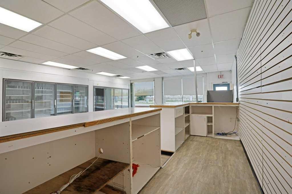 135 Young Road, Brooks, AB