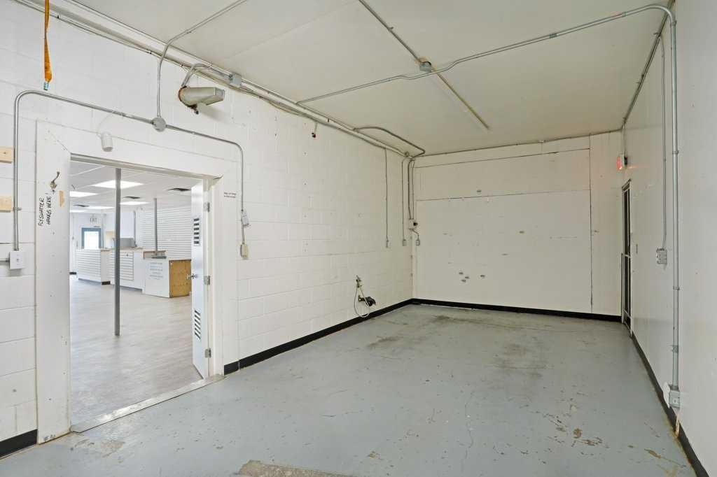 135 Young Road, Brooks, AB